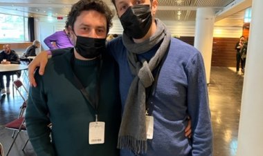 Le groupe Gesteir Duo a mis l'ambiance dans le tramway !