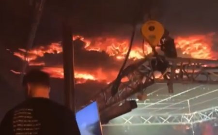 Nouvel an écourté au New Factory