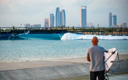 Une vague artificielle à Abou Dhabi